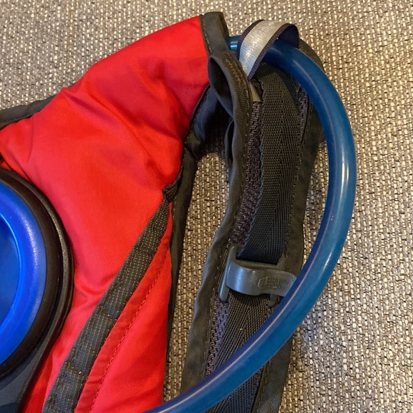 Camelbak - Picture 4 of 9